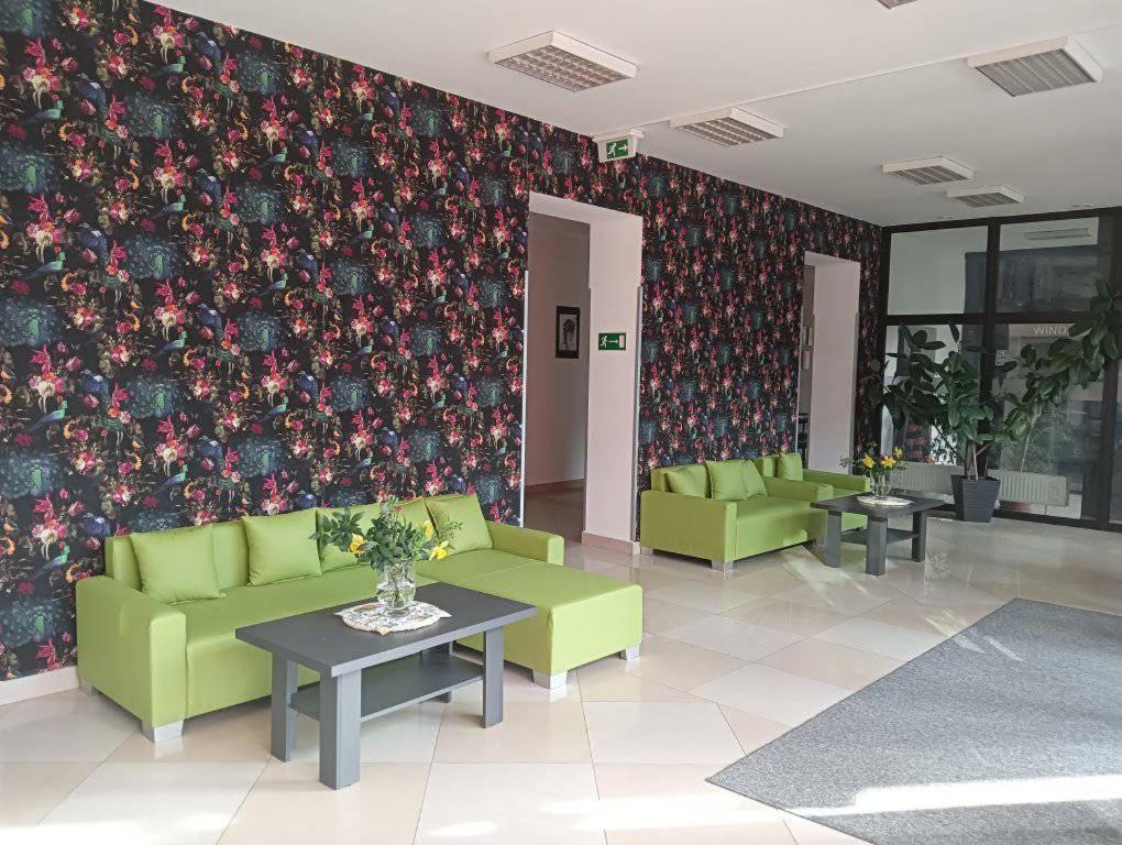 Szkolne Schronisko Młodzieżowe Dąbrówka Prudnik Exterior foto